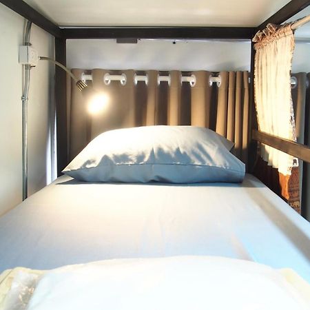 Dhub Hostel Donmueng Bangkok Exteriör bild