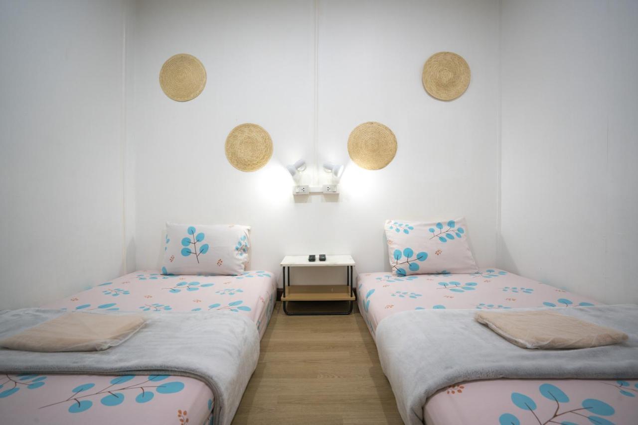 Dhub Hostel Donmueng Bangkok Exteriör bild
